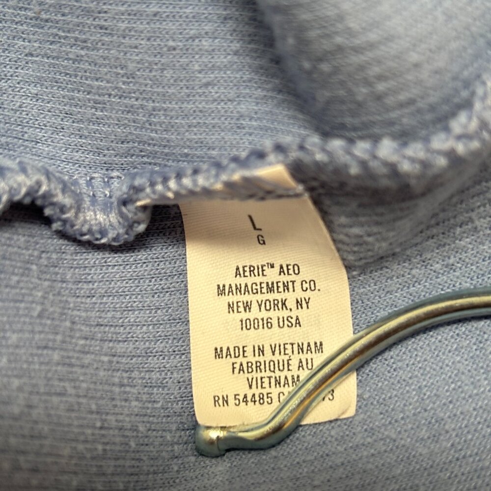 Aerie blue quarter zip sweatshirt. Size large - Picture 6 of 6